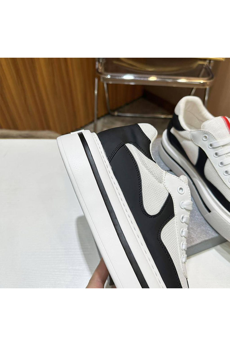 Prada Комбинированные кроссовки logo-stripe - Black / White