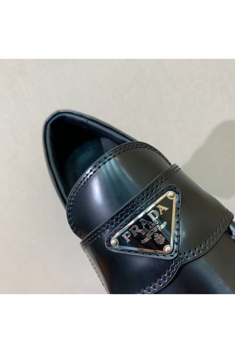 Prada Женские кожаные лоферы premium