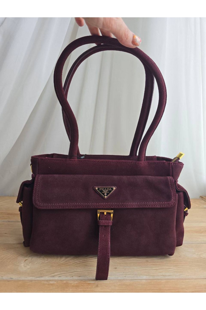 Prada Замшевая сумка 30x16 см