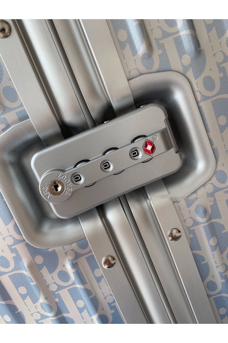 Rimowa Чемодан Aluminum Gradient L Premium 79x48x27 см