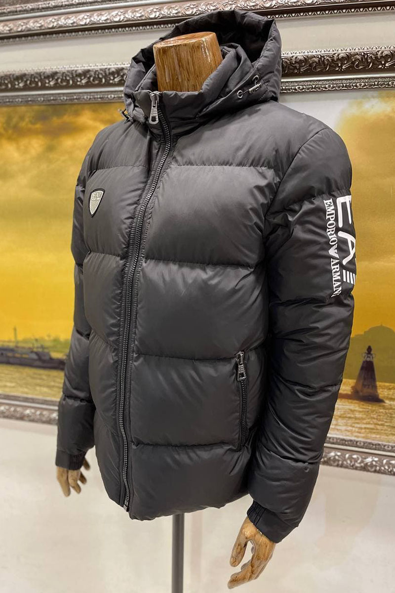 Emporio Armani EA7 Чёрная утеплённая куртка