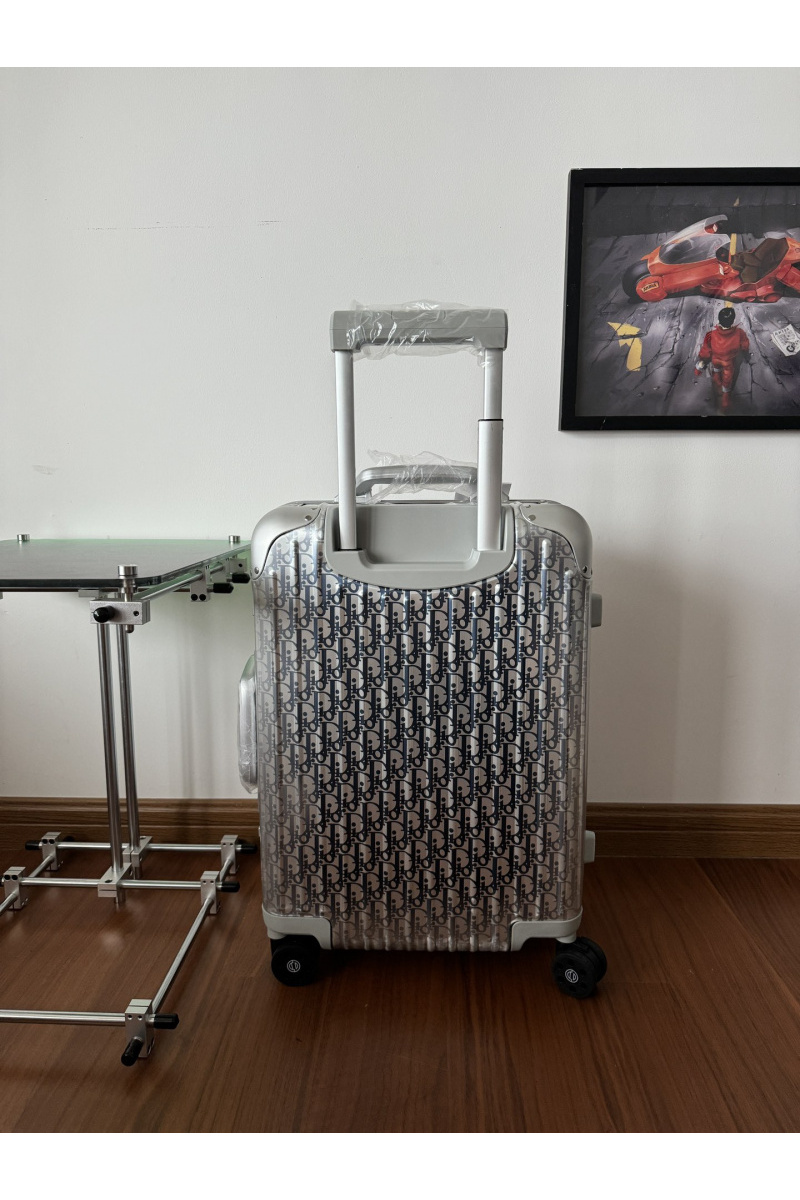 Rimowa Чемодан Aluminum Gradient S Premium 53x37x22 см