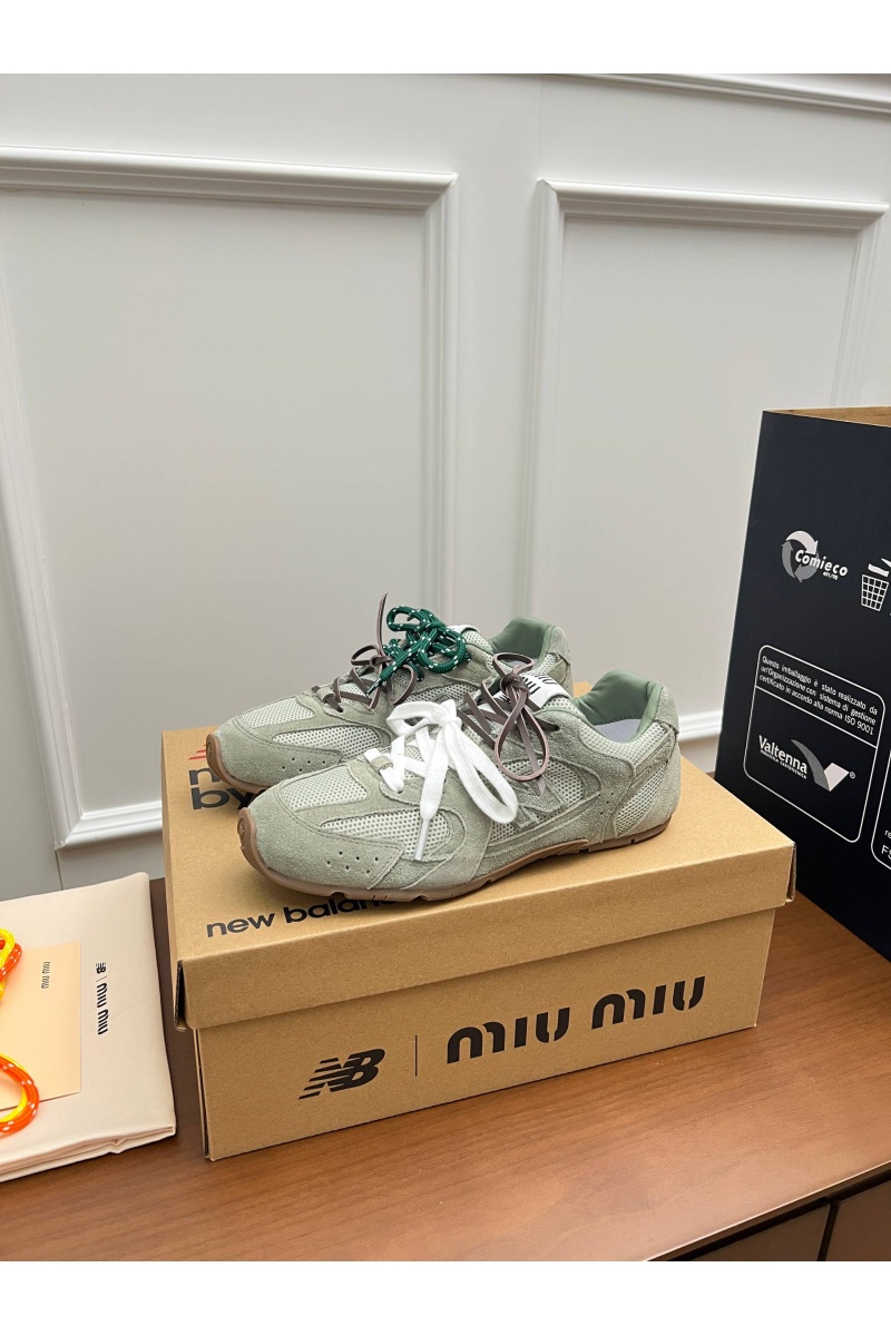 New Balance Женские кроссовки 530 SL premium