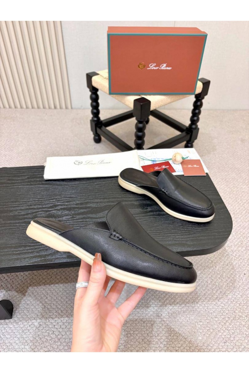 Loro Piana Мужские кожаные шлёпанцы 