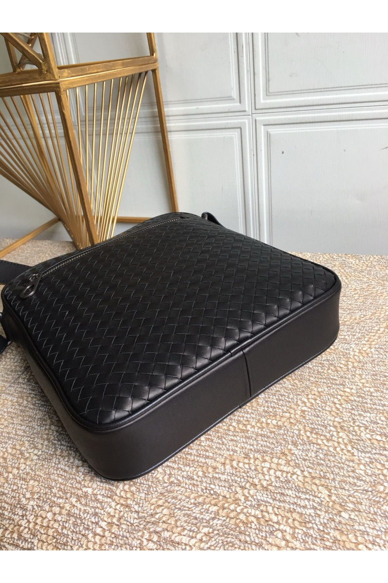 Bottega Veneta Кожаная сумка Premium 30x27x6 см
