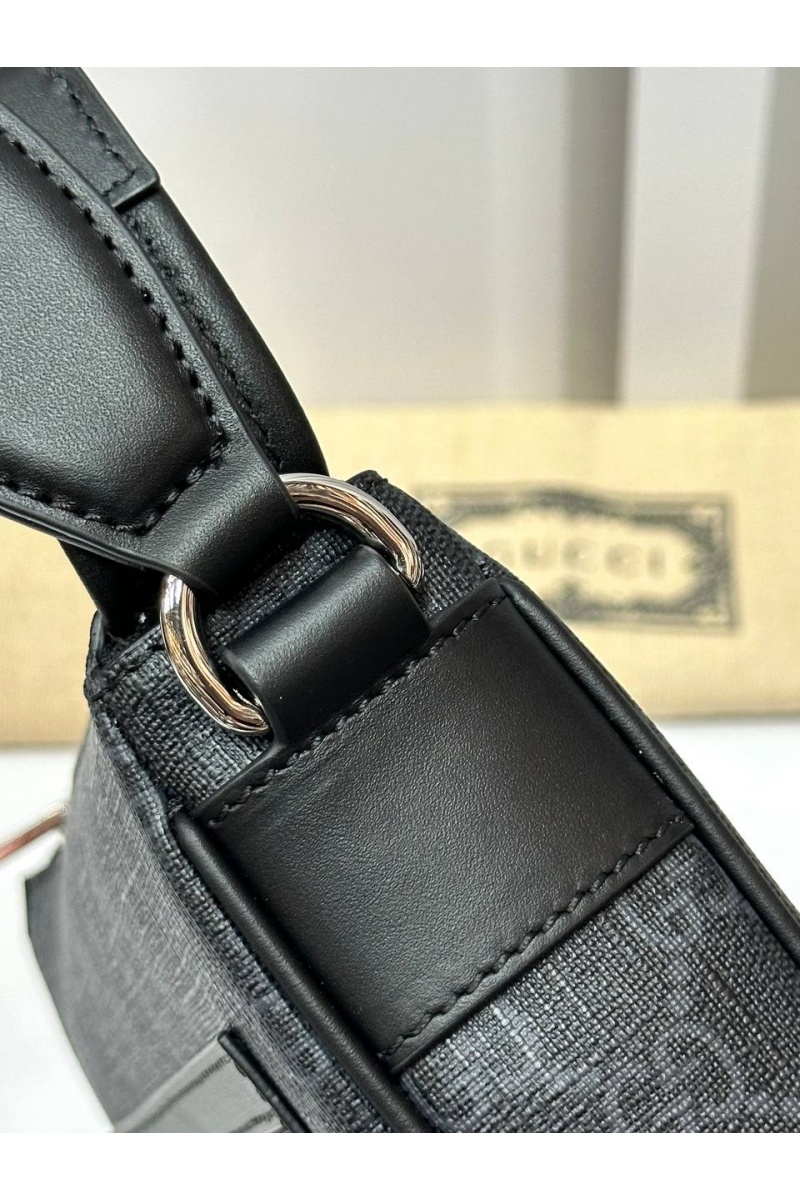 Gucci Кожаная сумка GG Premium 23.5x21x4.5 см