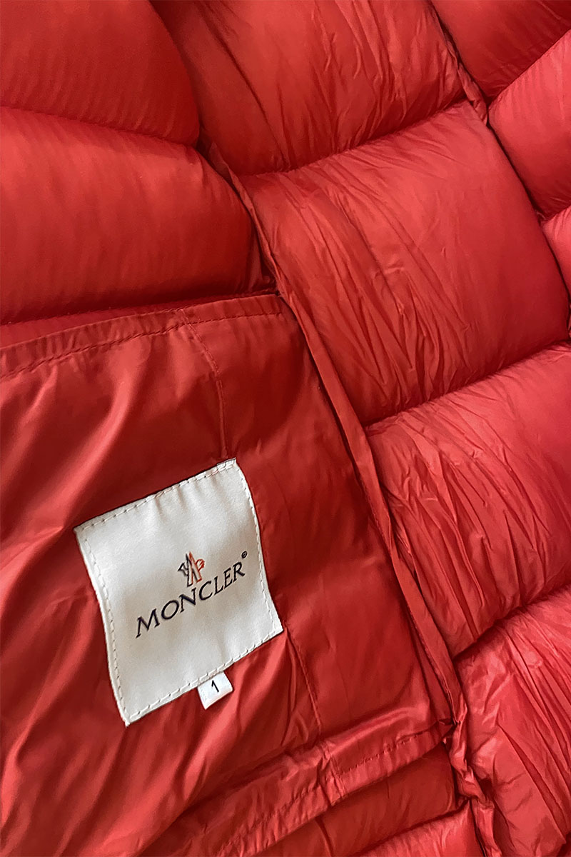 Moncler Женская брендовая парка красного цвета