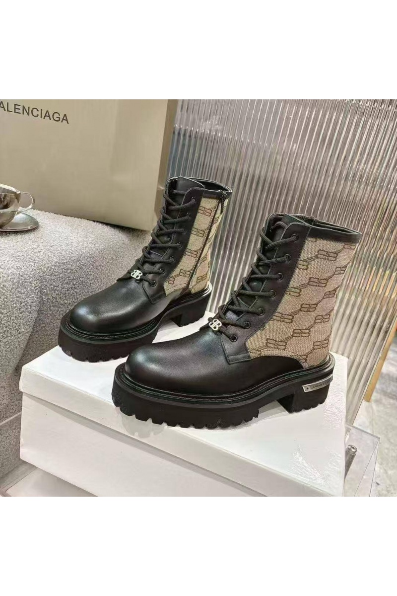 Balenciaga Женские кожаные ботинки чёрного цвета