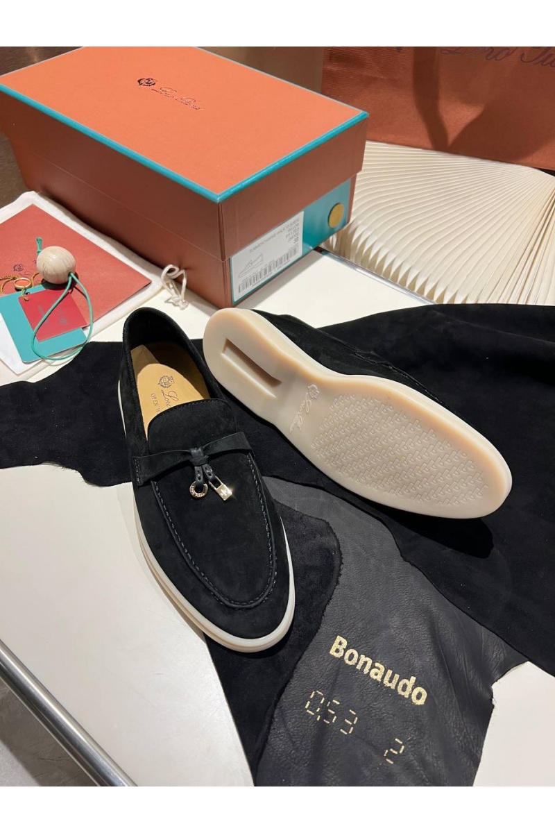 Loro Piana Женские замшевые лоферы Summer Charms Walk premium