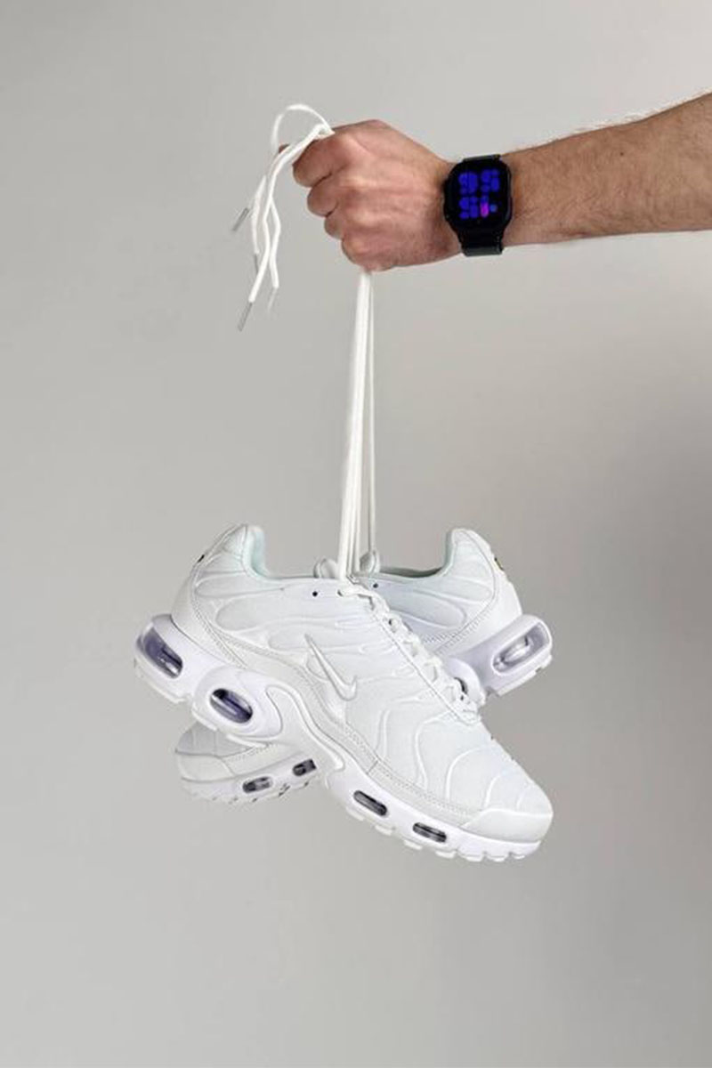 Nike Кроссовки AM Plus "Triple White"