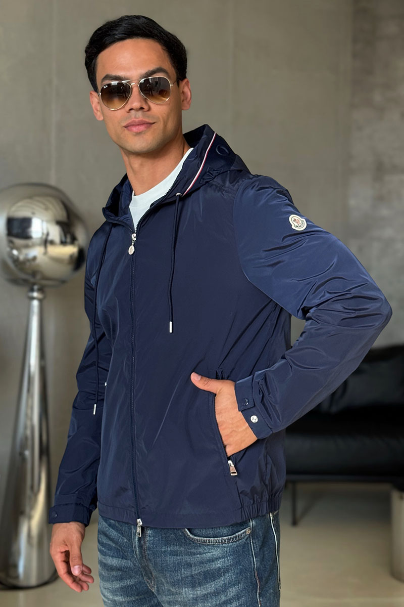 Moncler Тёмно-синяя ветровка Mira logo-patch