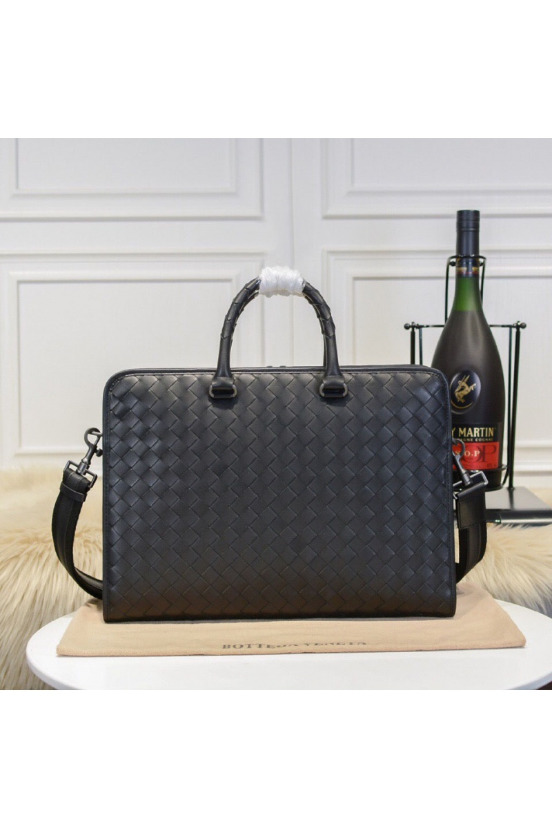 Bottega Veneta Кожаный портфель Premium 41x31x7 см