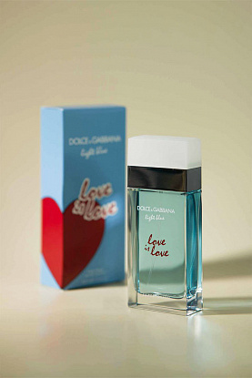Парфюмерная вода light blue love is love