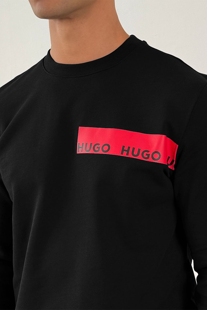 Hugо Воss Чёрный свитшот Dranach chest-tape