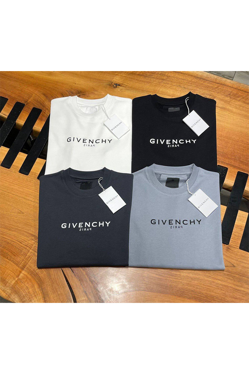 Givenchy Мужской чёрный свитшот reverse logo