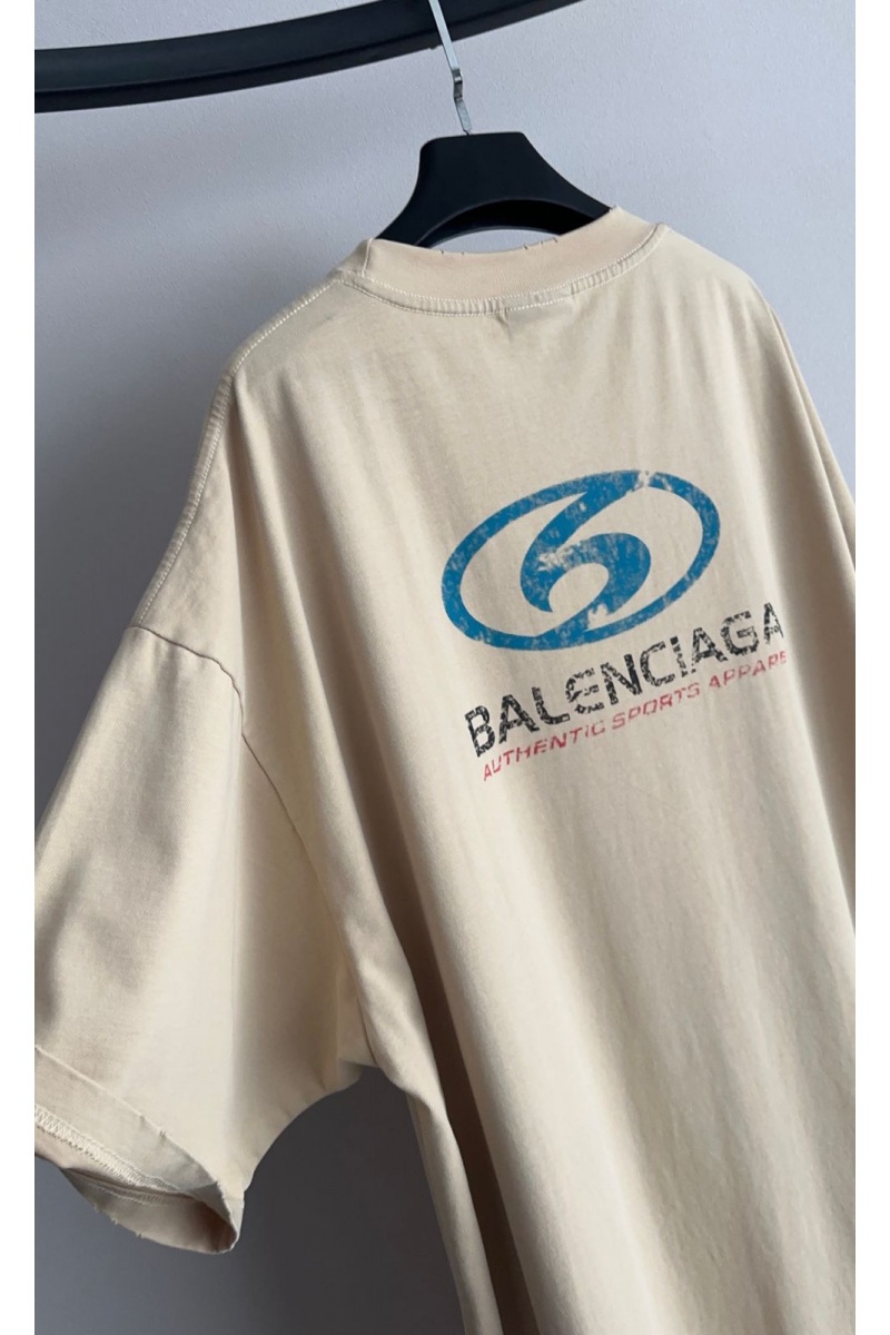 Balenciaga Женское платье бежевого цвета