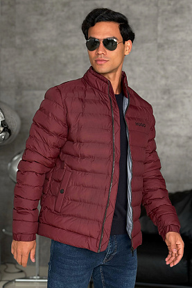 Мужская бордовая куртка 
