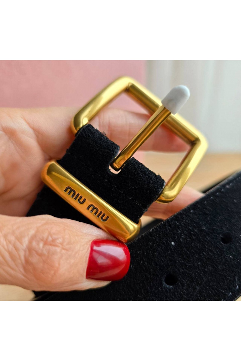 MIU MIU Замшевый ремень чёрного цвета - длина 80 / 85 см