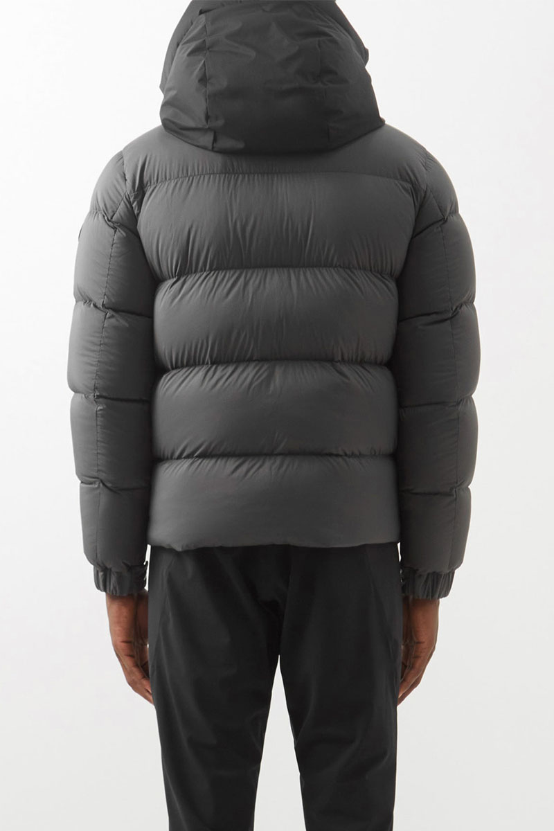 Moncler Утеплённая куртка Madeira серого цвета