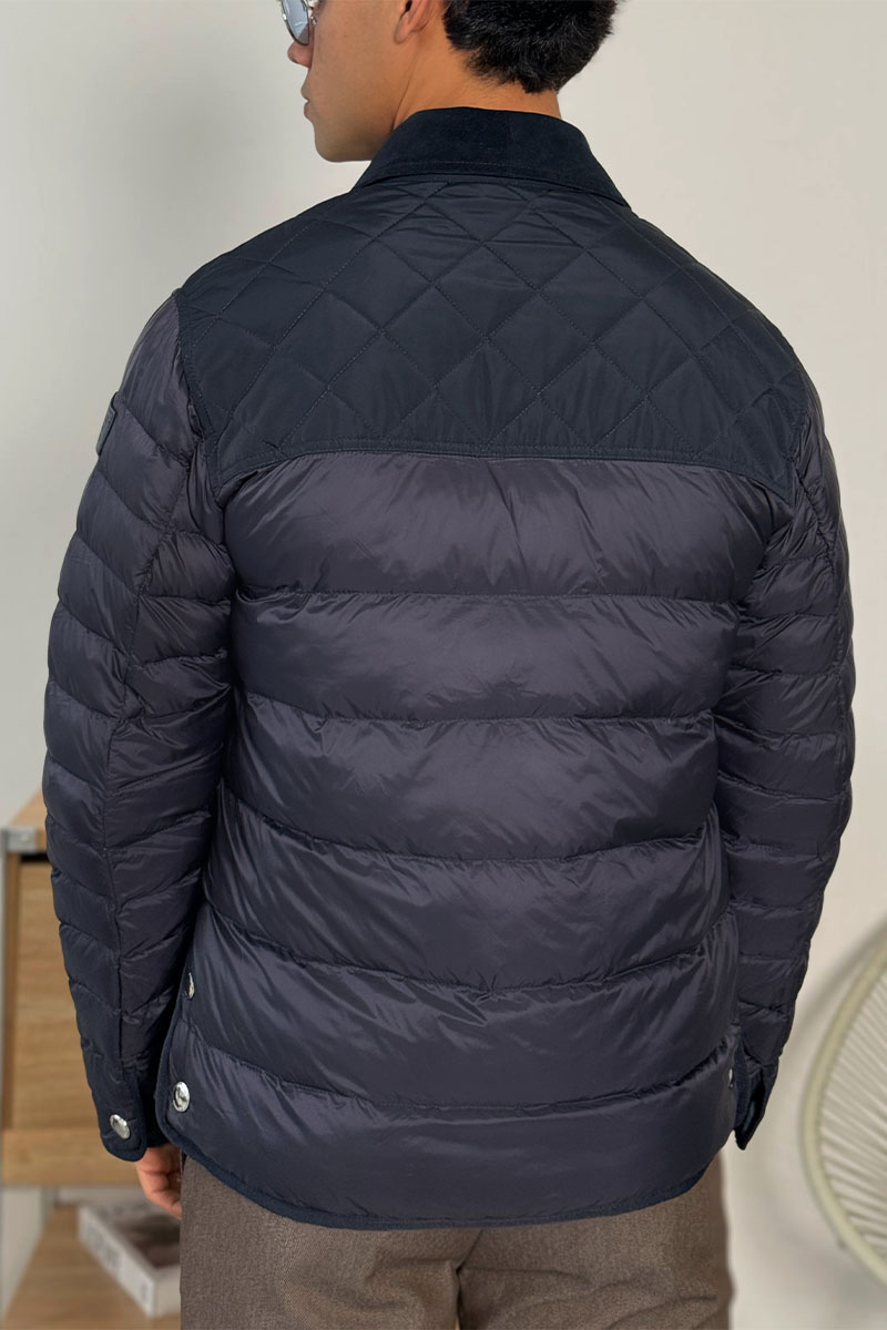 Burberry Тёмно-синяя пуховая куртка London England logo-patch