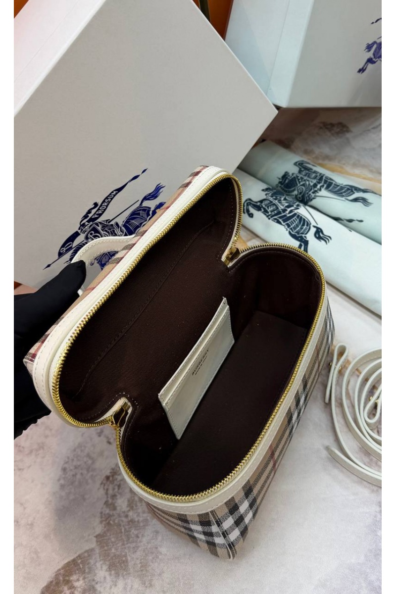 Burberry Кожаная сумка Check Vanity premium 19.5x15x8 см