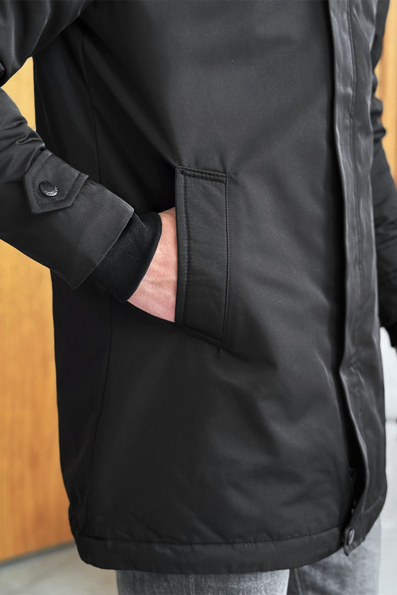 Burberry Мужское пальто чёрного цвета