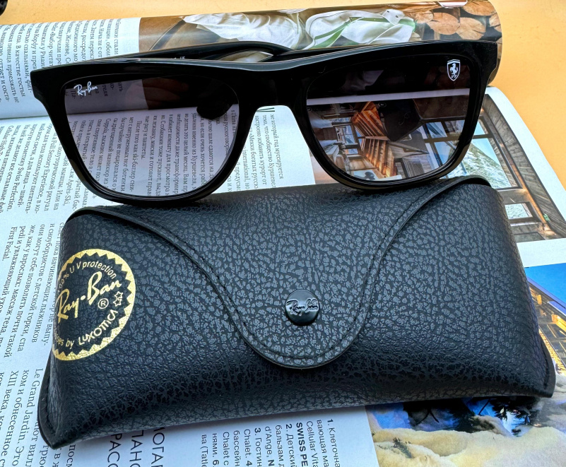 Ray Ban Солнцезащитные очки Scuderia Ferrari - Black