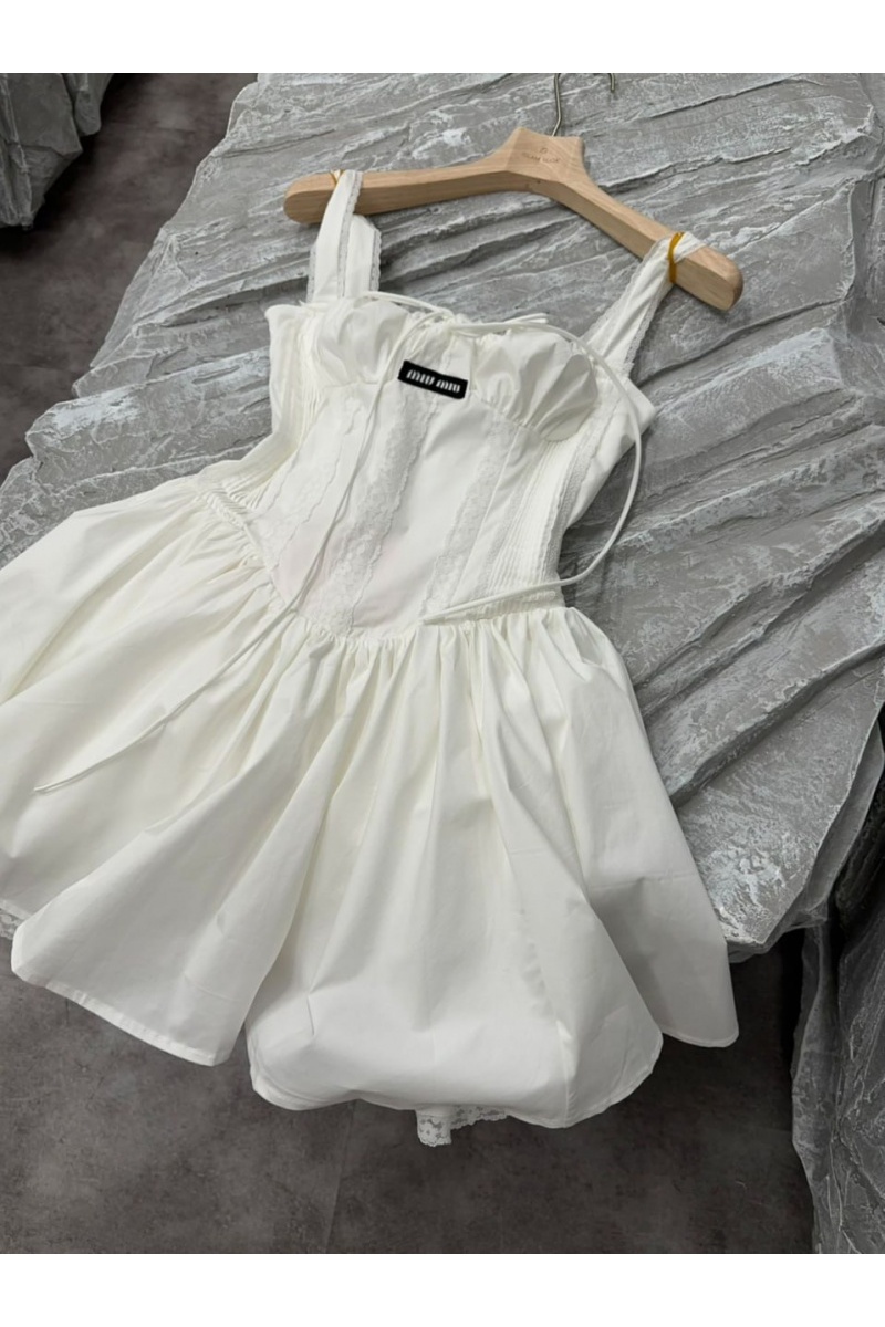 MIU MIU Белое женское платье 