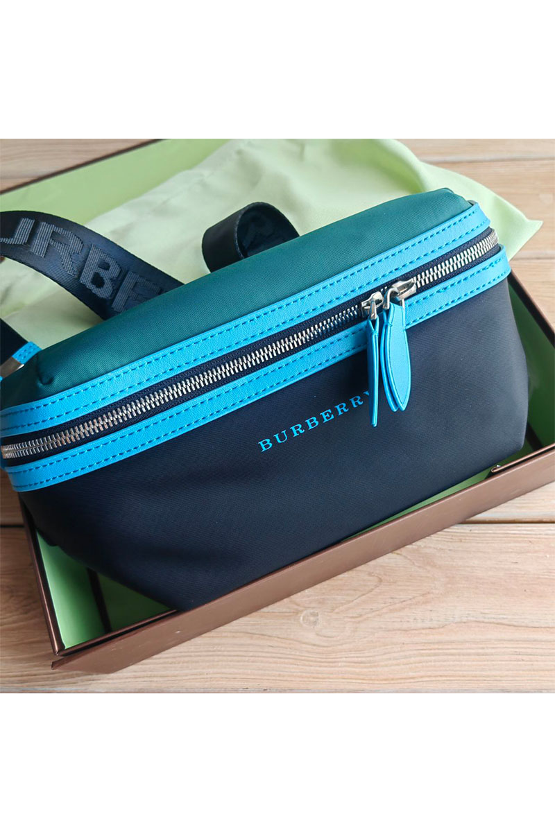 Burberry Нейлоновая сумка на пояс Sonny 30x12 см