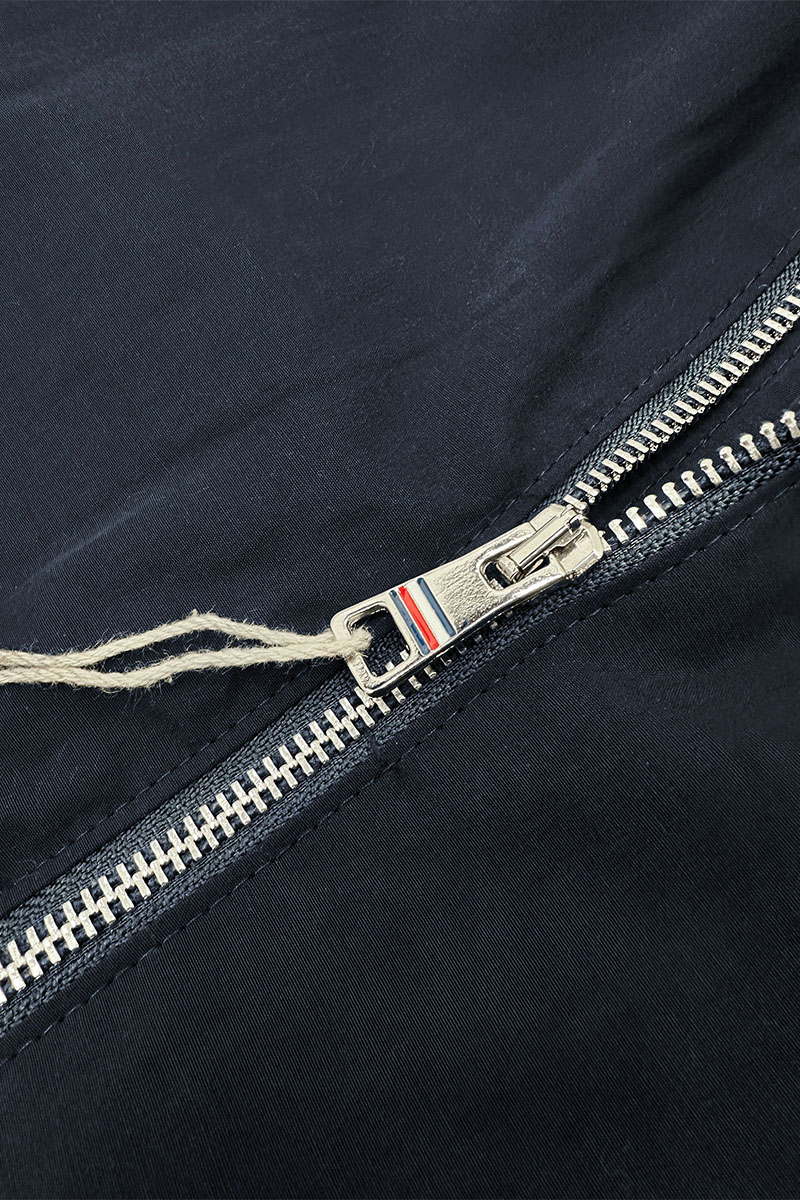 Tommy Hilfiger Ветровка тёмно-синего цвета logo-embroidered