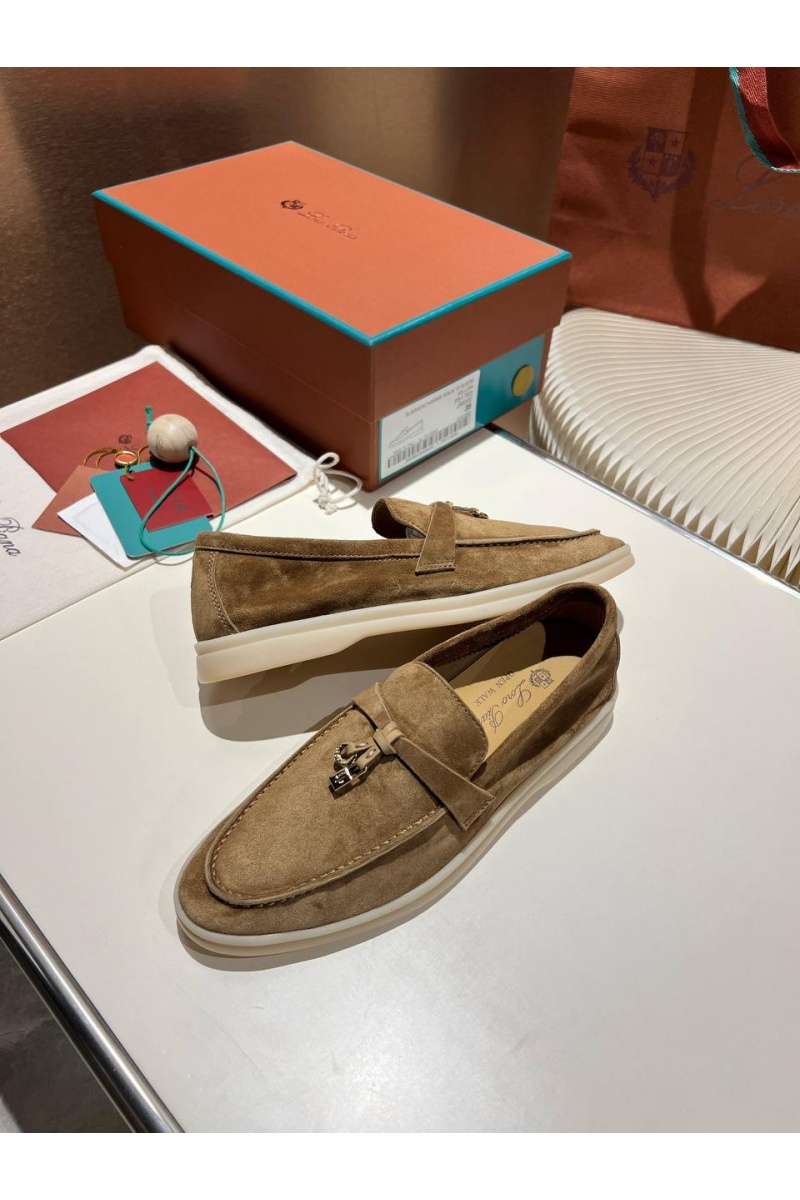 Loro Piana Женские замшевые лоферы Summer Charms Walk premium