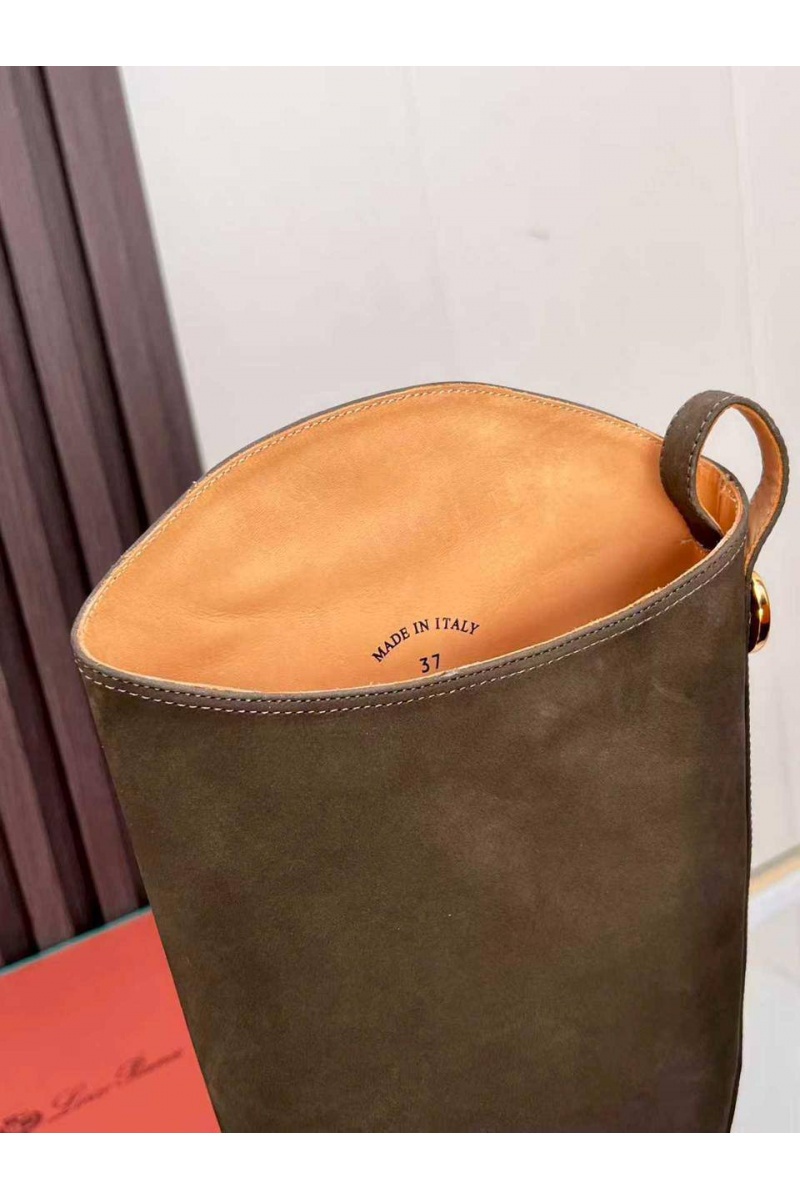 Loro Piana Женские замшевые сапоги 