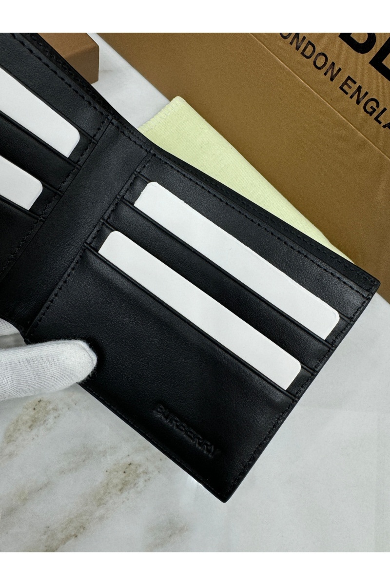 Burberry Кожаный кошелёк Premium 11x10 см