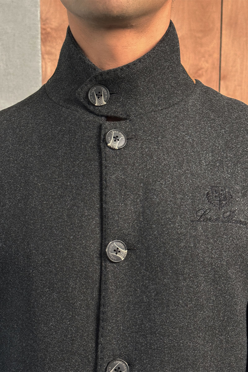 Loro Piana Мужское пальто серого цвета