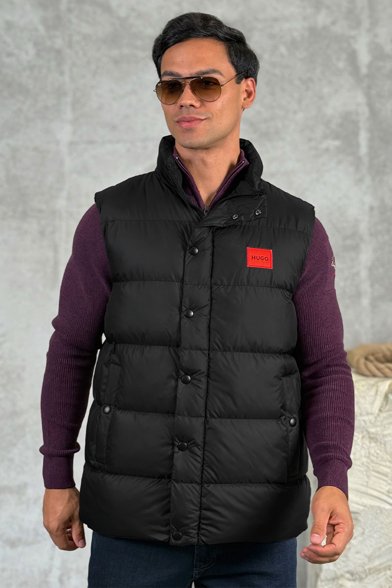 Hugо Воss Чёрный жилет