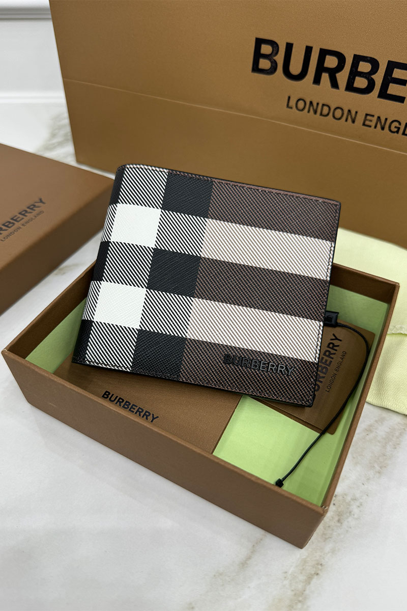 Burberry Кожаный кошелёк Premium 11x10 см