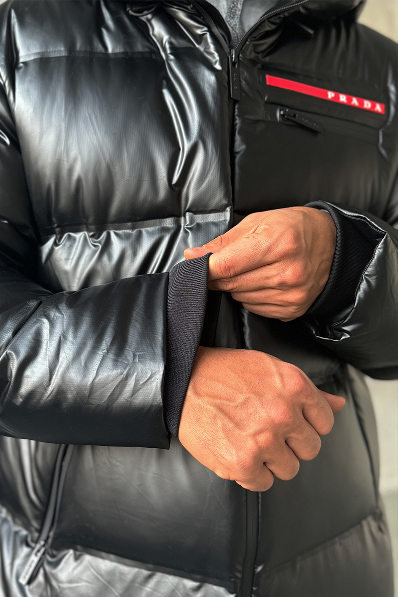 Prada Мужская чёрная парка Linea Rossa