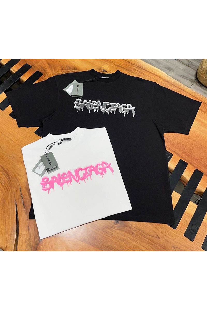 Balenciaga Чёрная оверсайз футболка graffiti-logo
