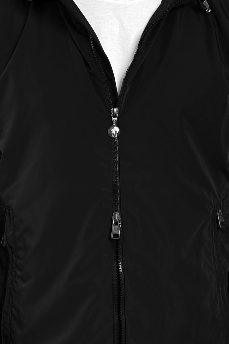 Moncler Мужская чёрная ветровка Fetuque