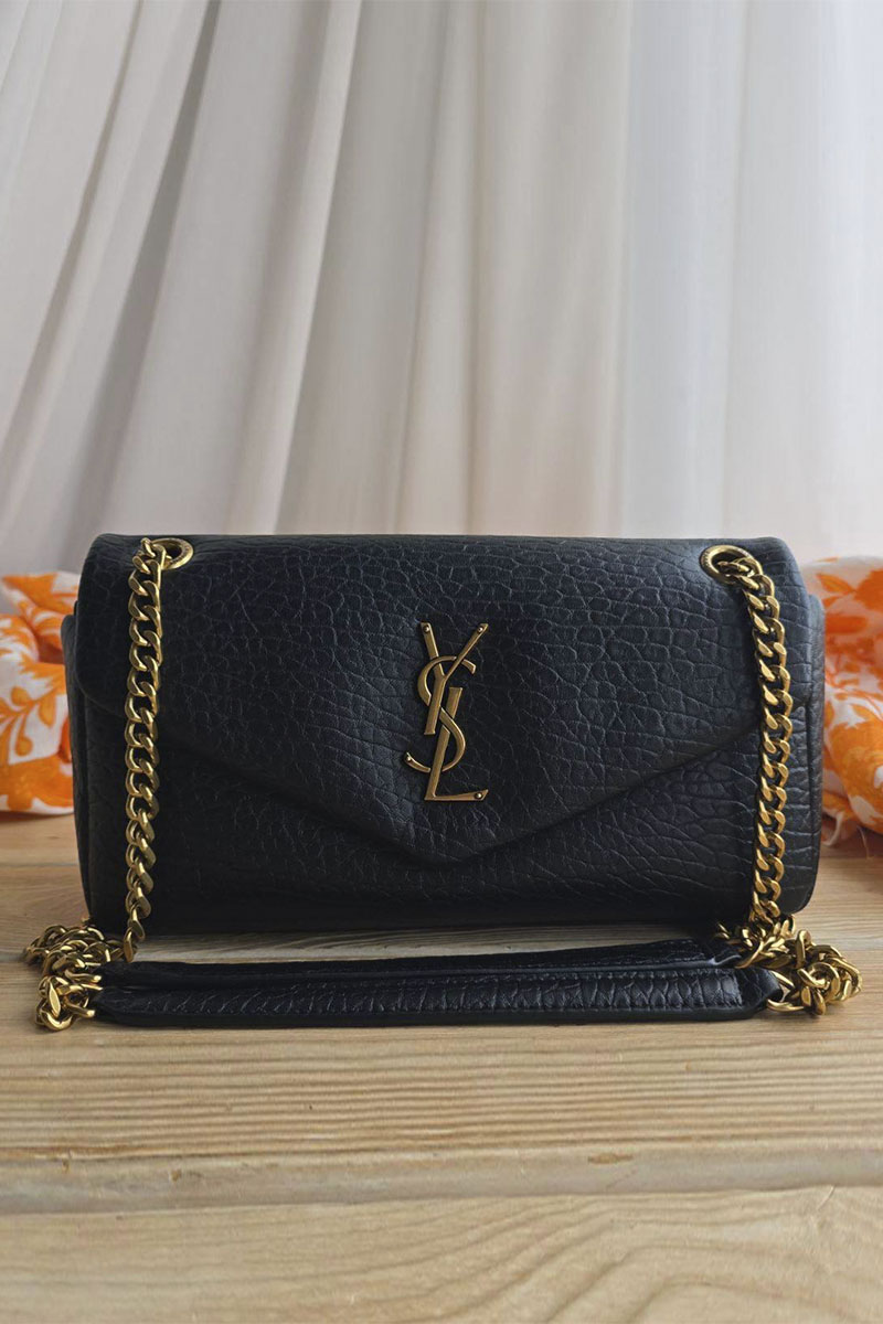 Yves Saint Laurent Кожаная сумка Calypso 27x13 см