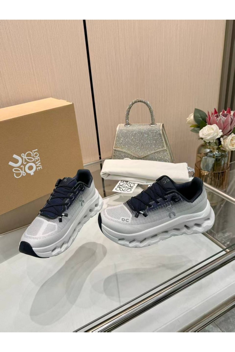Designer Clothing Женские кроссовки On Cloudtilt premium