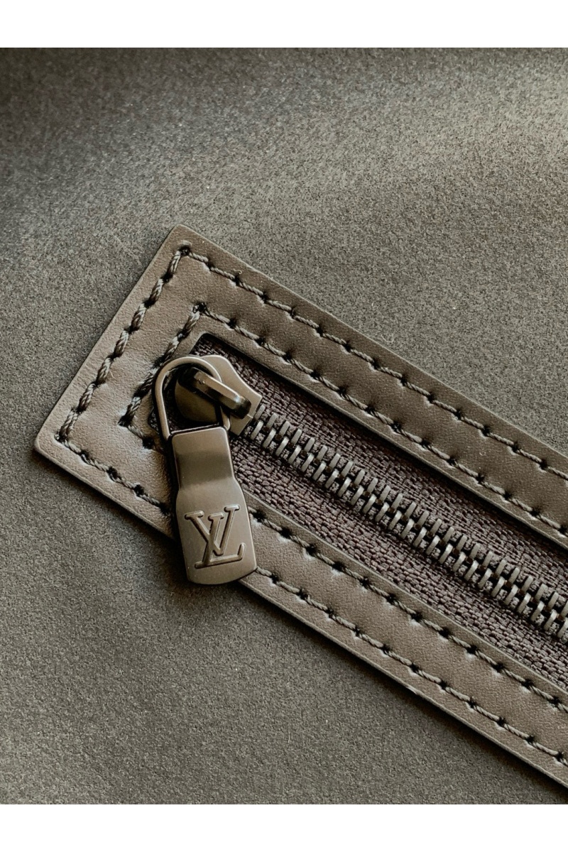 Lоuis Vuittоn Дорожная кожаная сумка Keepal Bondouliere 50 Premium 50x29x23 см