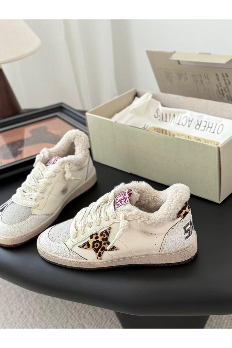Designer Clothing Женские кроссовки с мехом Golden Goose
