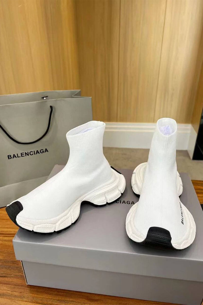 Balenciaga Женские кроссовки белого цвета 