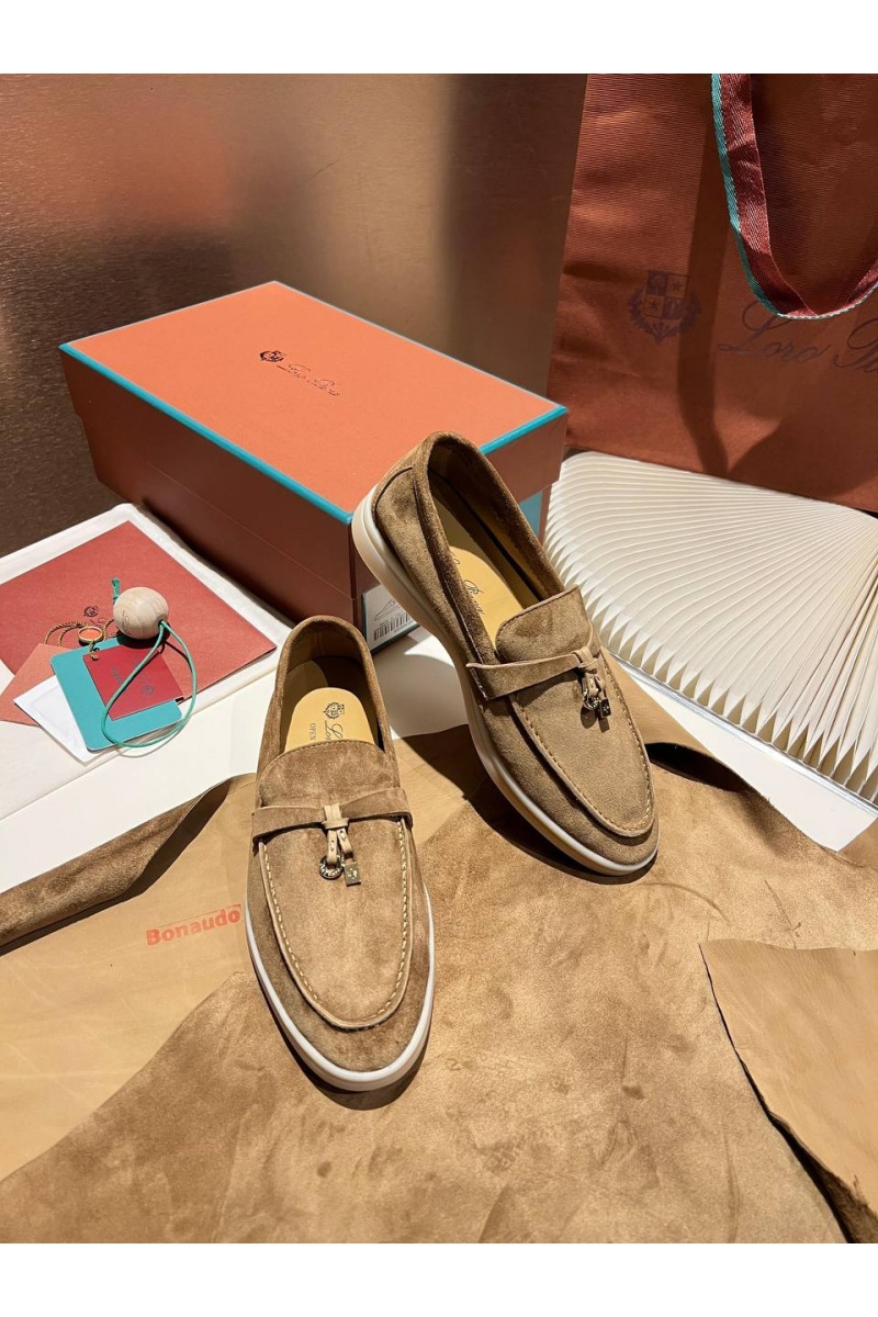 Loro Piana Женские замшевые лоферы Summer Charms Walk premium