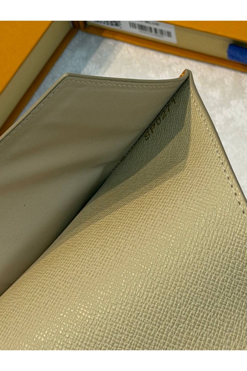 Lоuis Vuittоn Кожаная обложка для паспорта Sand Beige premium 14x10x2.5 см