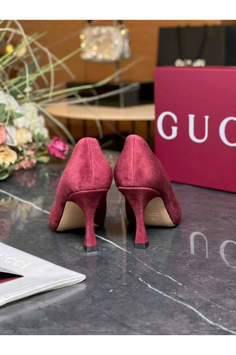 Gucci Женские замшевые туфли GG premium
