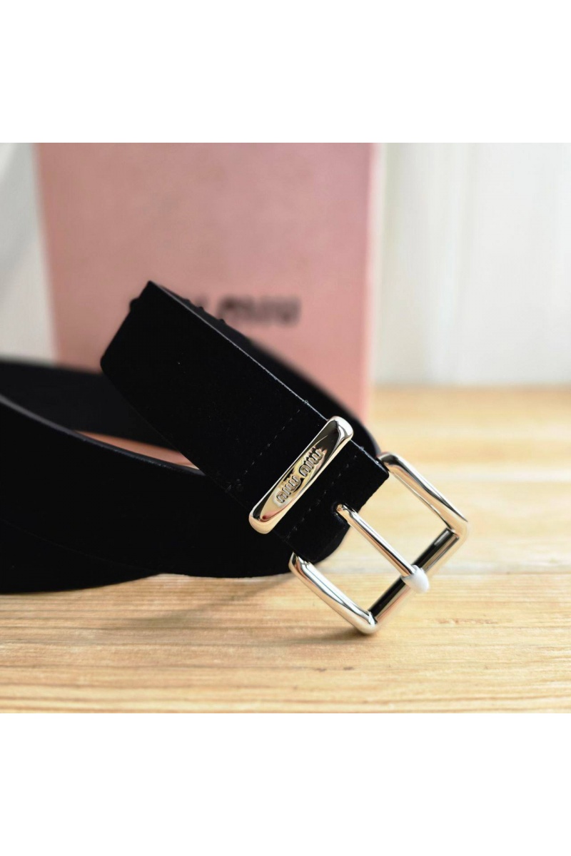 MIU MIU Замшевый ремень чёрного цвета - длина 80 / 85 см