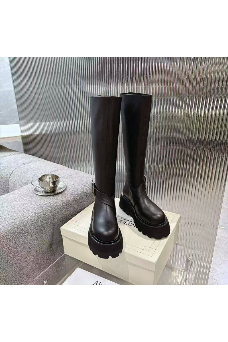Alexander McQueen Женские кожаные сапоги 