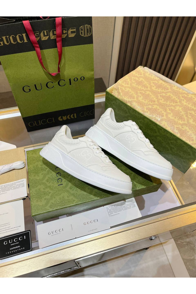 Gucci Женские кроссовки Chunky B Premium - White